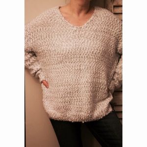Doe & Rae V-Neck slouchy fuzzy sweater